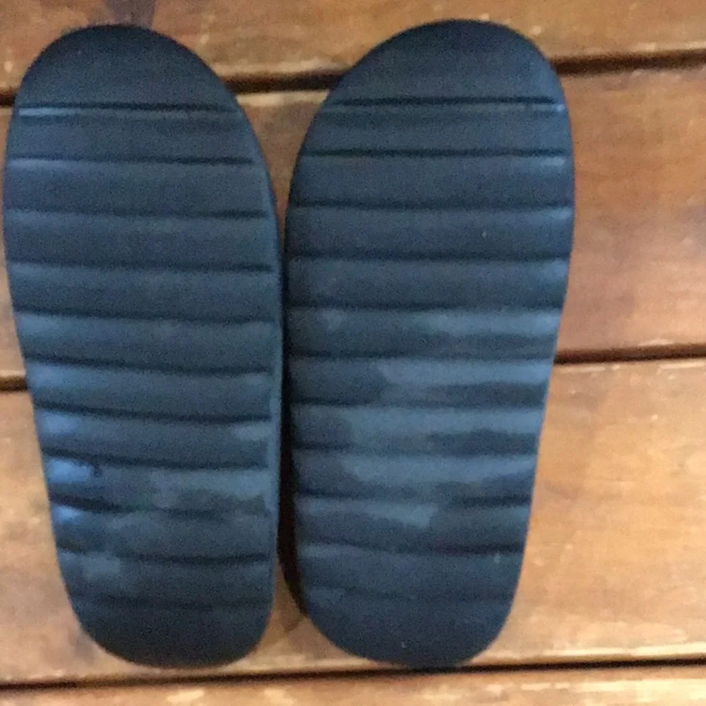 Slides - Picture 2 of 4